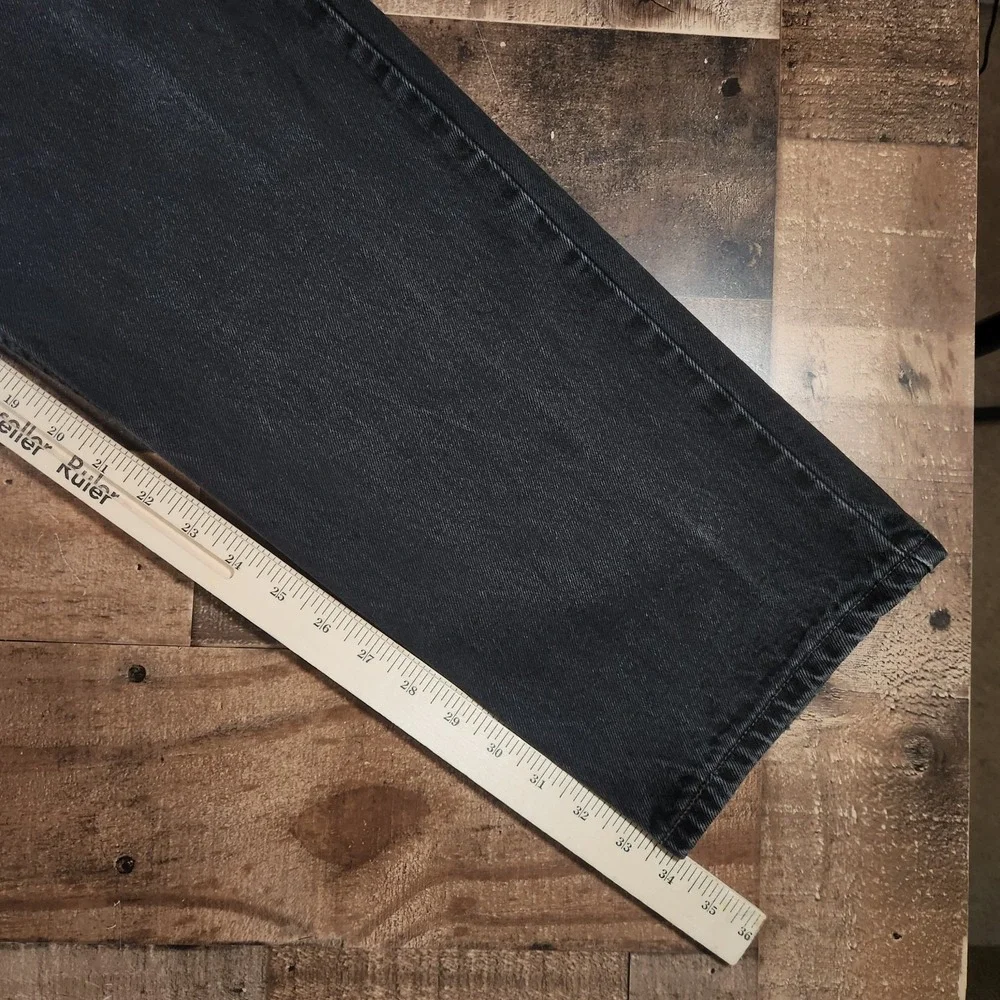 Levis size tag